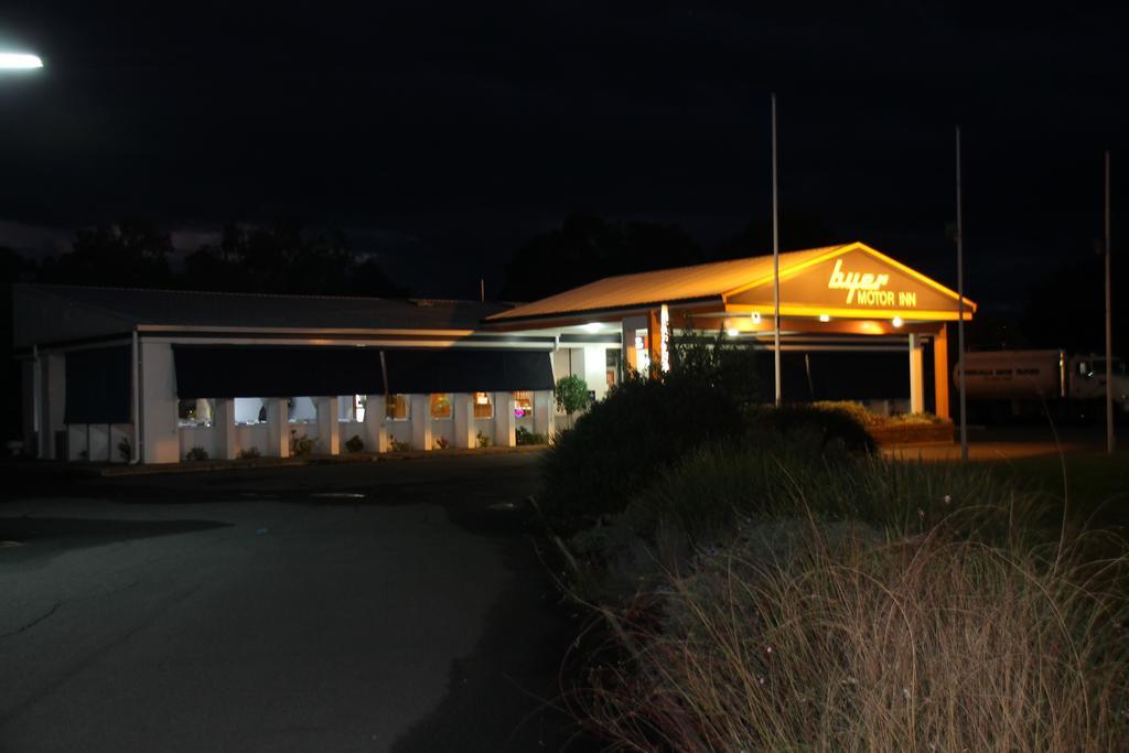 Byer Fountain Motor Inn Holbrook Exterior foto