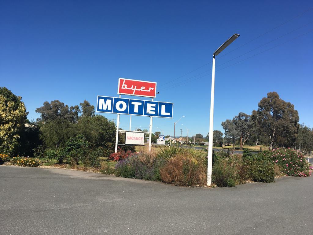 Byer Fountain Motor Inn Holbrook Exterior foto